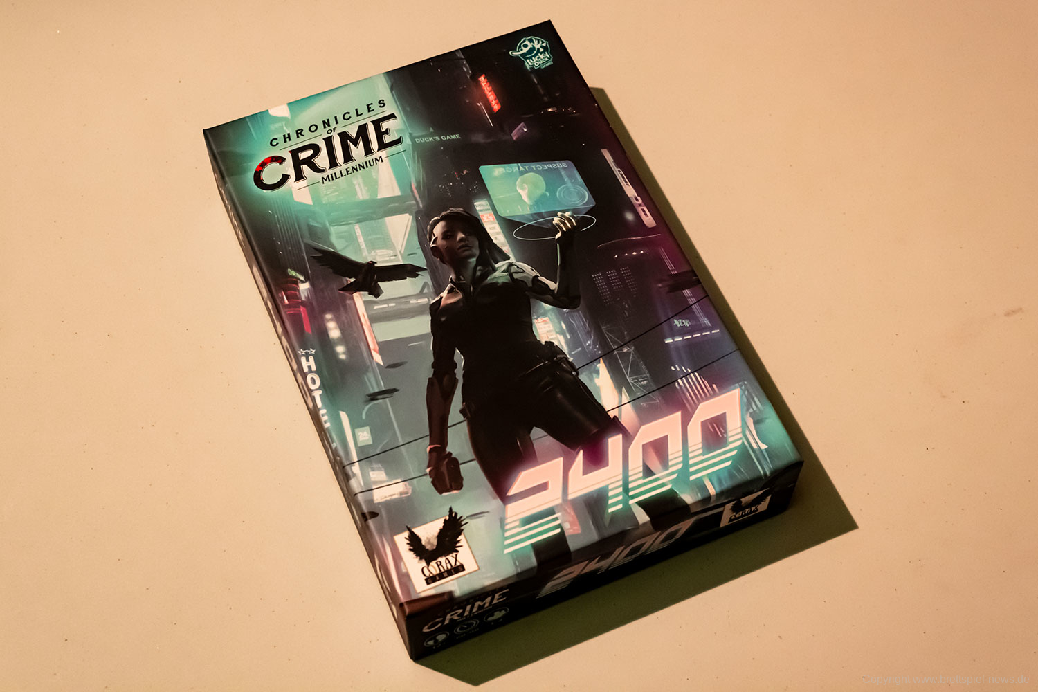 CHRONICLES OF CRIME: 2400 // erste Bilder vom Spielmaterial