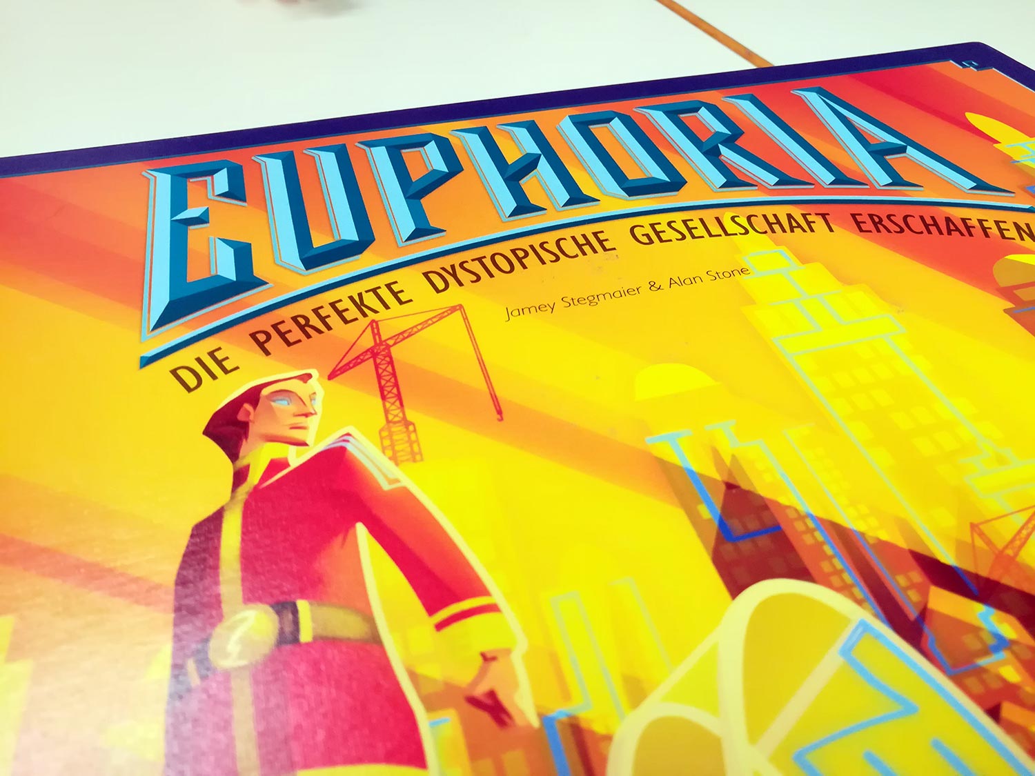 Euphoria für 19,99 € bei Milan-Spiele im Angebot