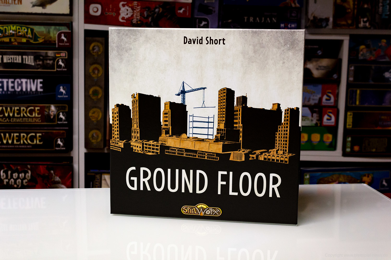 GROUND FLOOR // Das Spielmaterial