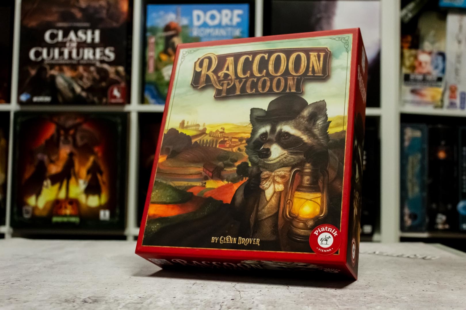 Ein Brettspiel mit Waschbären ist in Deutschland erschienen