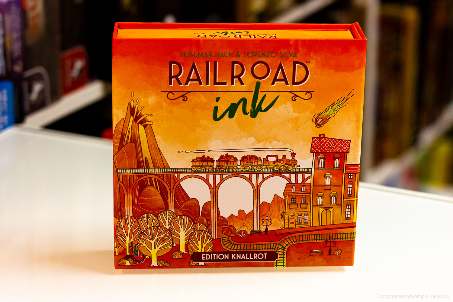 TEST // RAILROAD INK EDITION KNALLROT