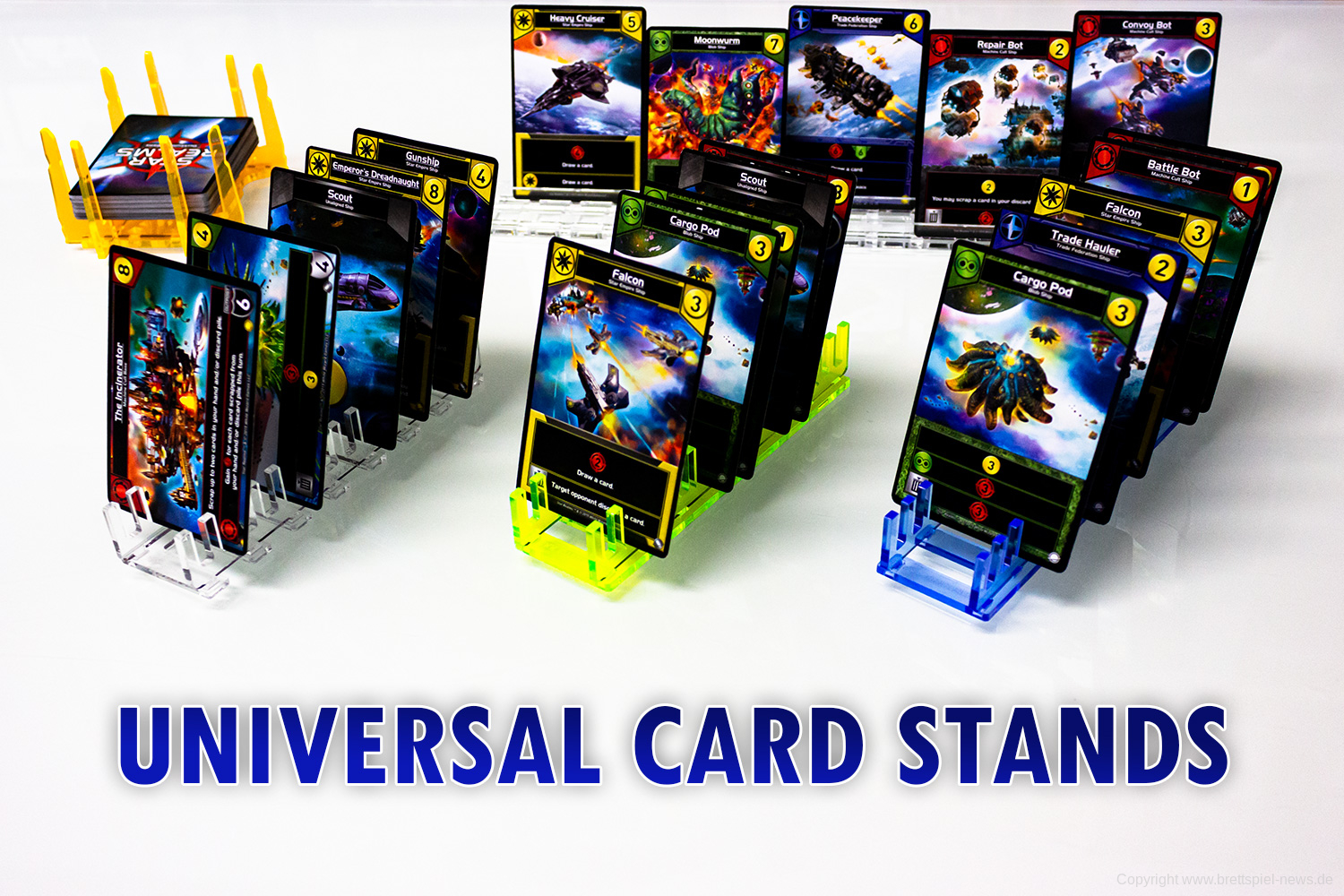 UNIVERSAL CARD STANDS // Warum unterstützen?