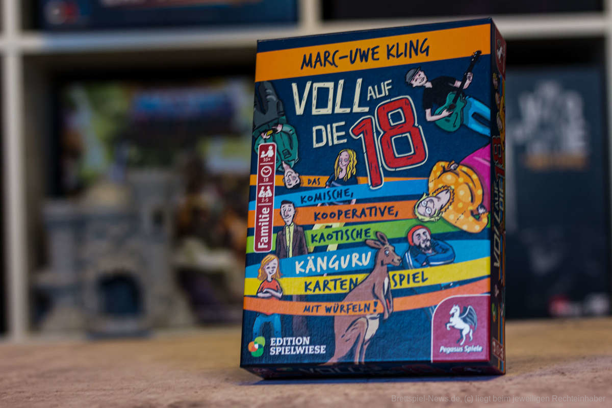 Voll auf die 18 – Das Känguru-Kartenspiel für den guten Zweck von Marc-Uwe Kling