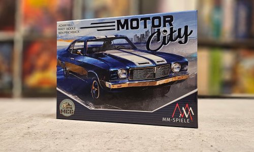Dieses Roll-and-Write Kennerspiel versetzt euch in die Blütezeit von Detroit