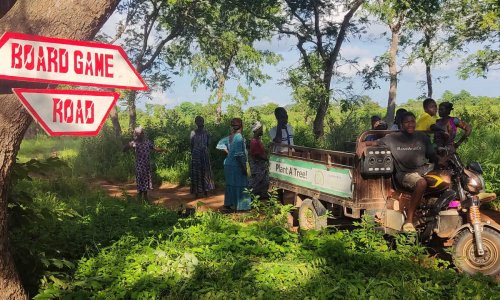 Boardgame Road: Initiative um Uwe Rosenberg pflanzt Bäume in Ghana